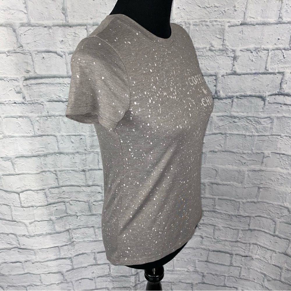 Women’s short sleeve Crewneck hi low tee w/saying coffee & chill women sz S - Picture 4 of 9
